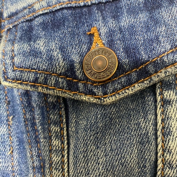 Free People Denim fades blue Jacket patchwork size XS - Picture 4 of 7